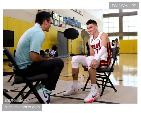 希罗无球跑位为持球手拉空 三分效率较上赛季提升